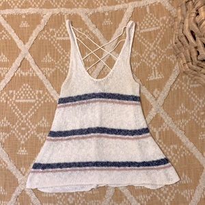 Gently used AE tank top!